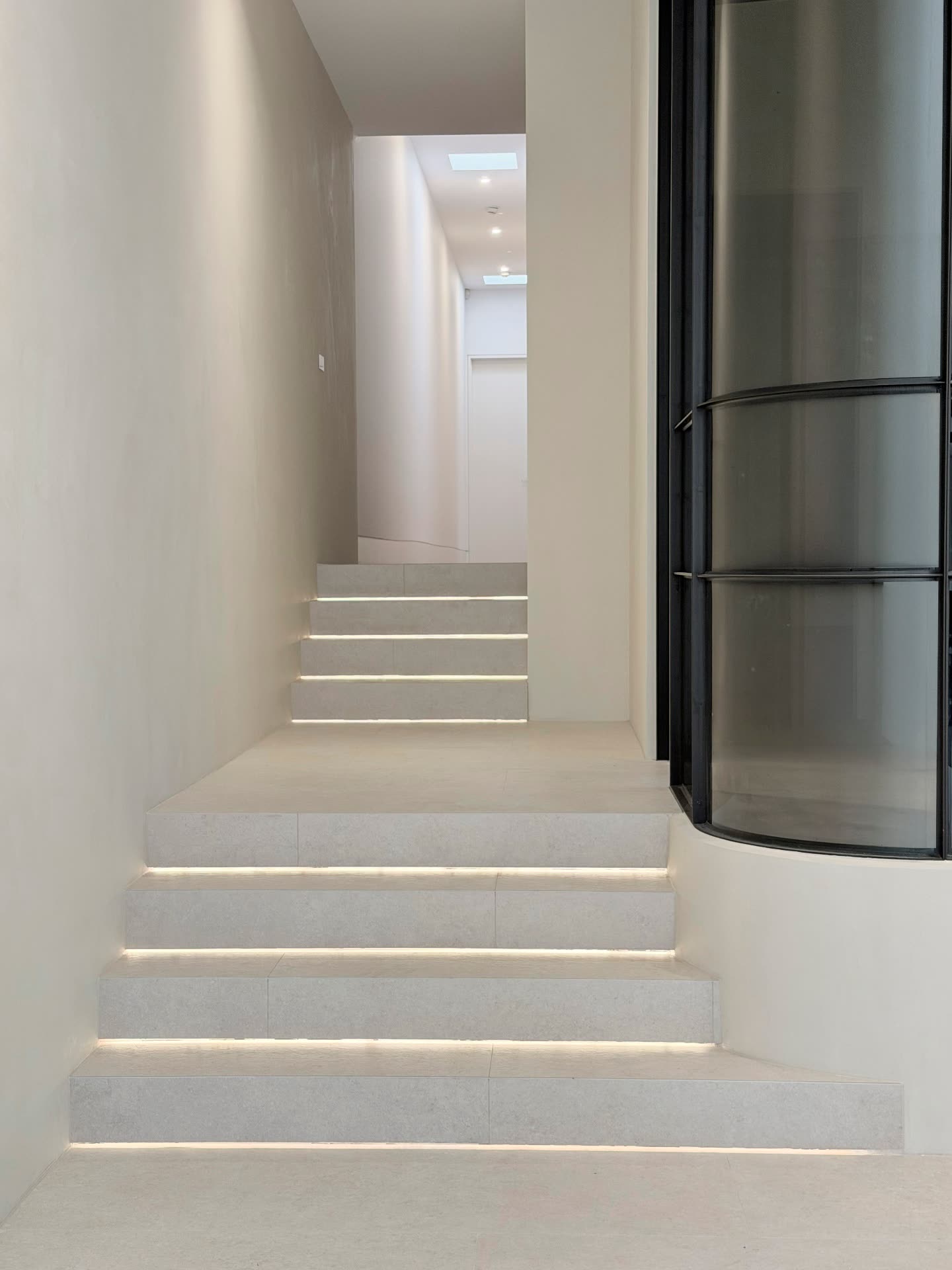 Monolith House 4